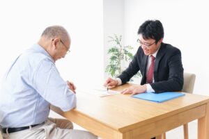 契約不適合責任とは？不動産売主が知っておくべきリスクと対策について。　不動産の売却は大きな取引だからこそ、トラブルが起こらないように、契約不適合責任の基礎を理解し、リスクを最小限に抑えましょう。